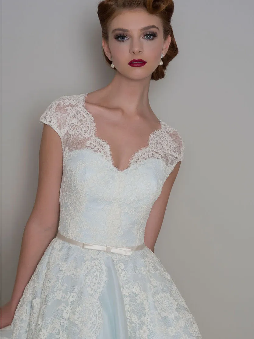 A-Line Knee-Length Appliqued V-Neck Cap Sleeve Lace Wedding Dress-MK_705318