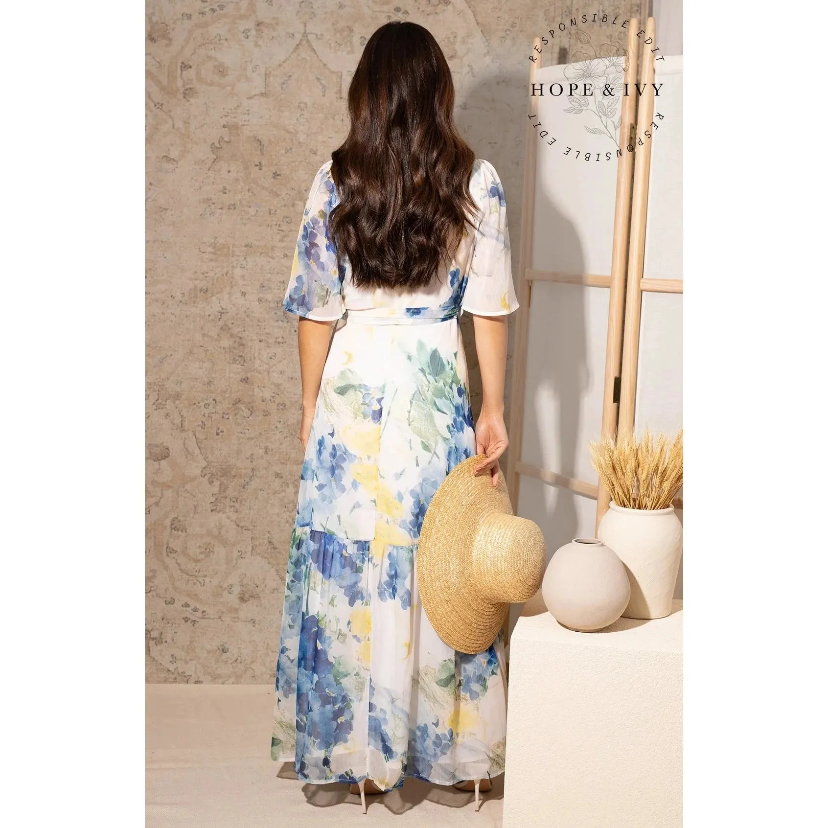 Hope & Ivy White & Blue Floral Print Flutter Sleeve Maxi Wrap Dress