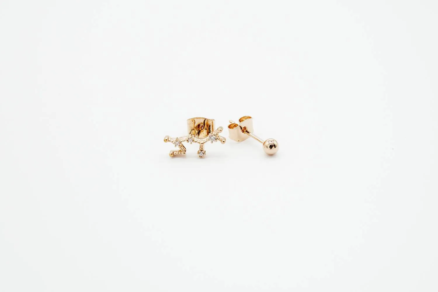 Sagittarius Earrings Nov 22. - Dec 21.