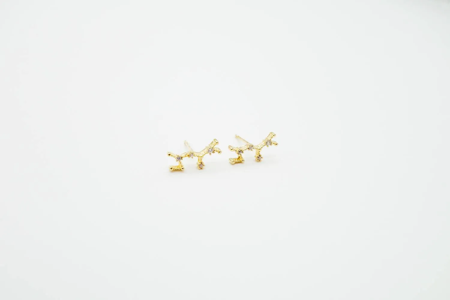 Sagittarius Earrings Nov 22. - Dec 21.