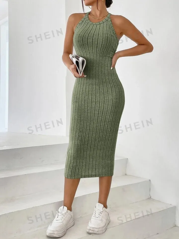 Solid halter neck bodycon dress in green