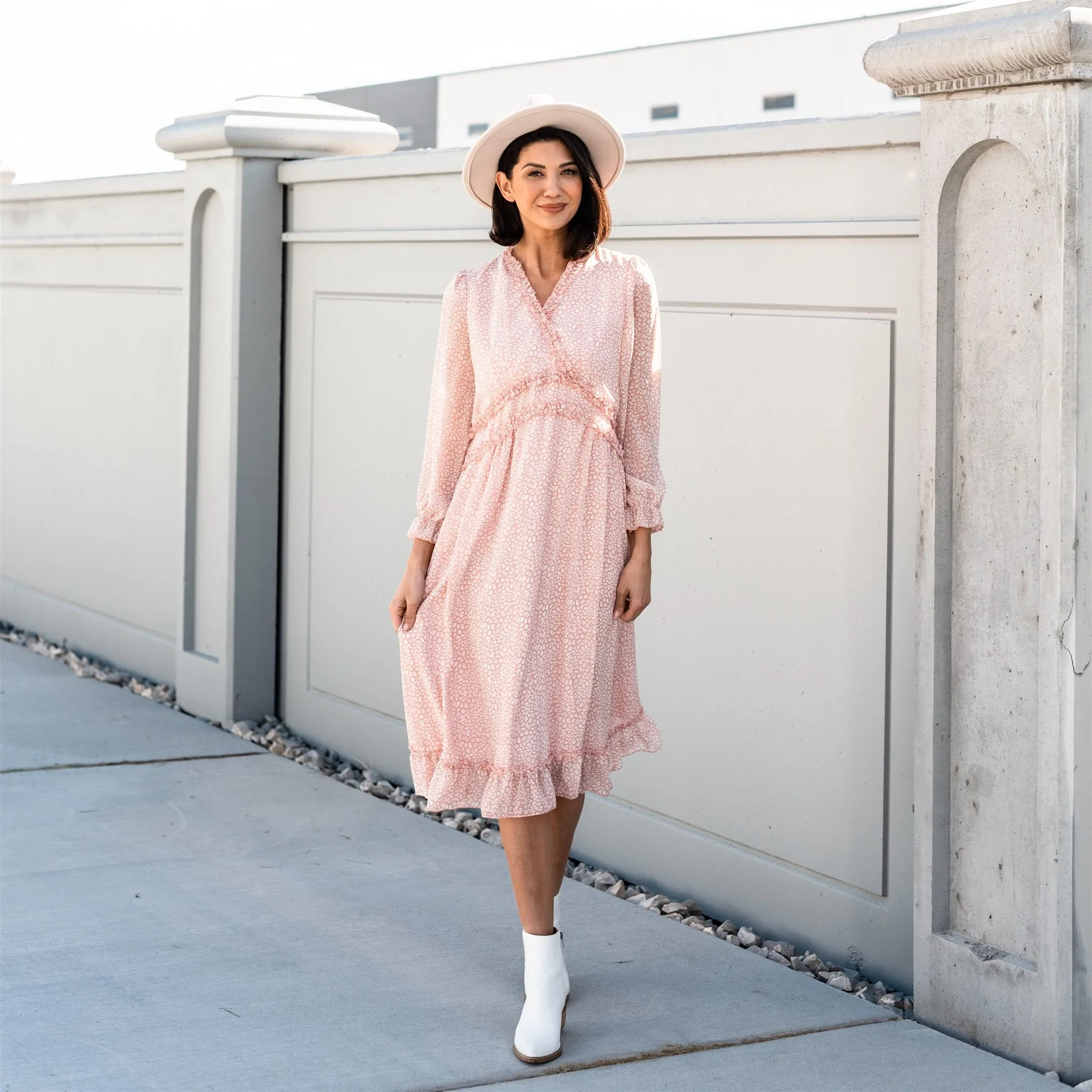 The Savannah Dress: Pink