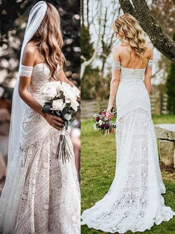 White Lace Wedding Dress Floor Length Sheath Sleeveless Lace Sweetheart Neck Bridal Dresses Train Dress